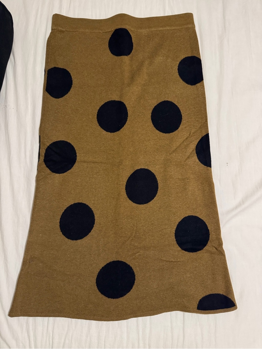 Who What Wear Brown Midi Skirt with Black Polka Dots